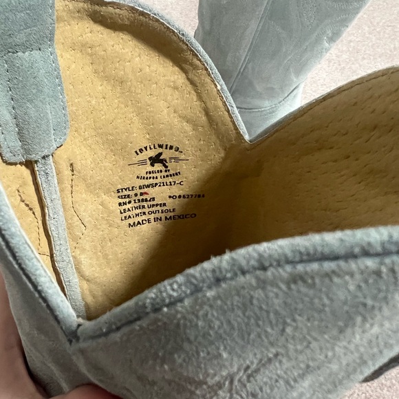 Baby blue Suede Miranda Lambert Boots - Picture 3 of 3